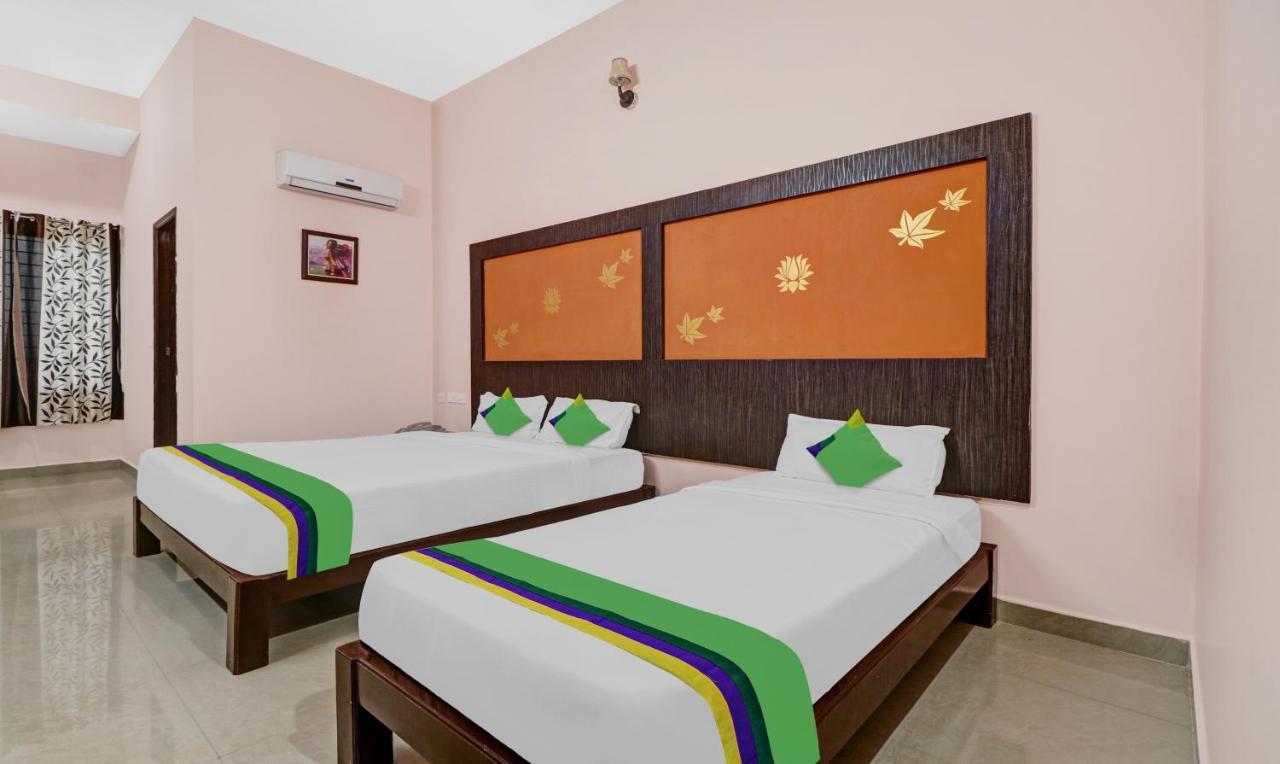 Grand Jp Inn Near 2 Km From Gundlupet Bus Stand Zewnętrze zdjęcie