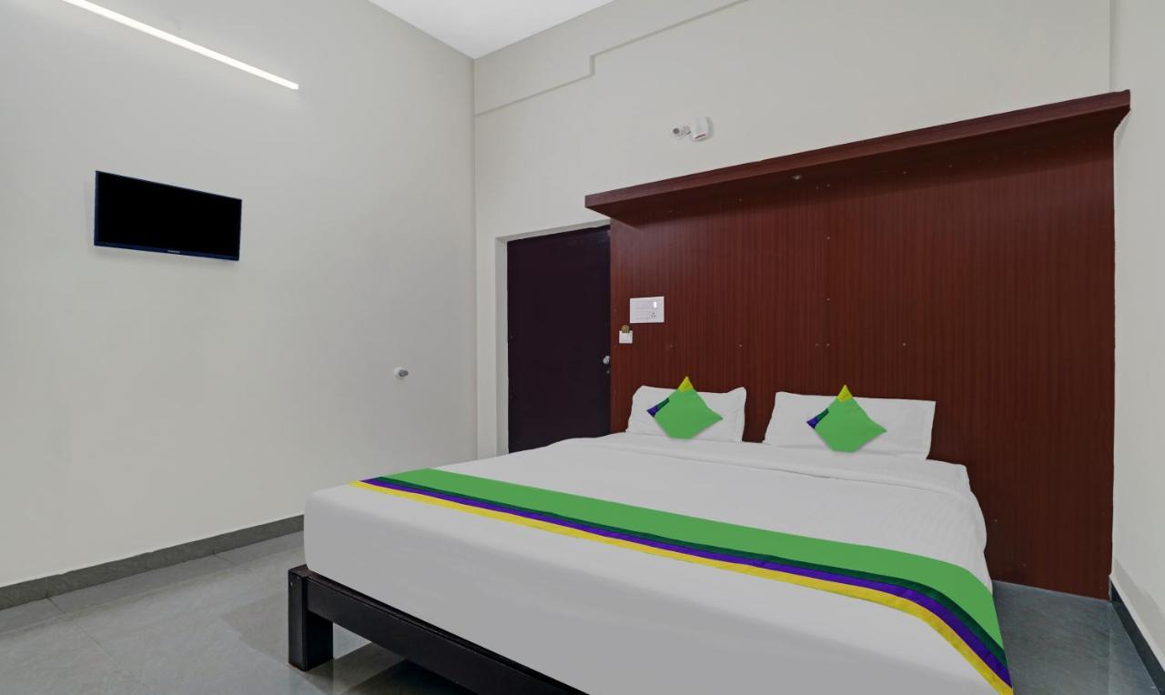Grand Jp Inn Near 2 Km From Gundlupet Bus Stand Zewnętrze zdjęcie