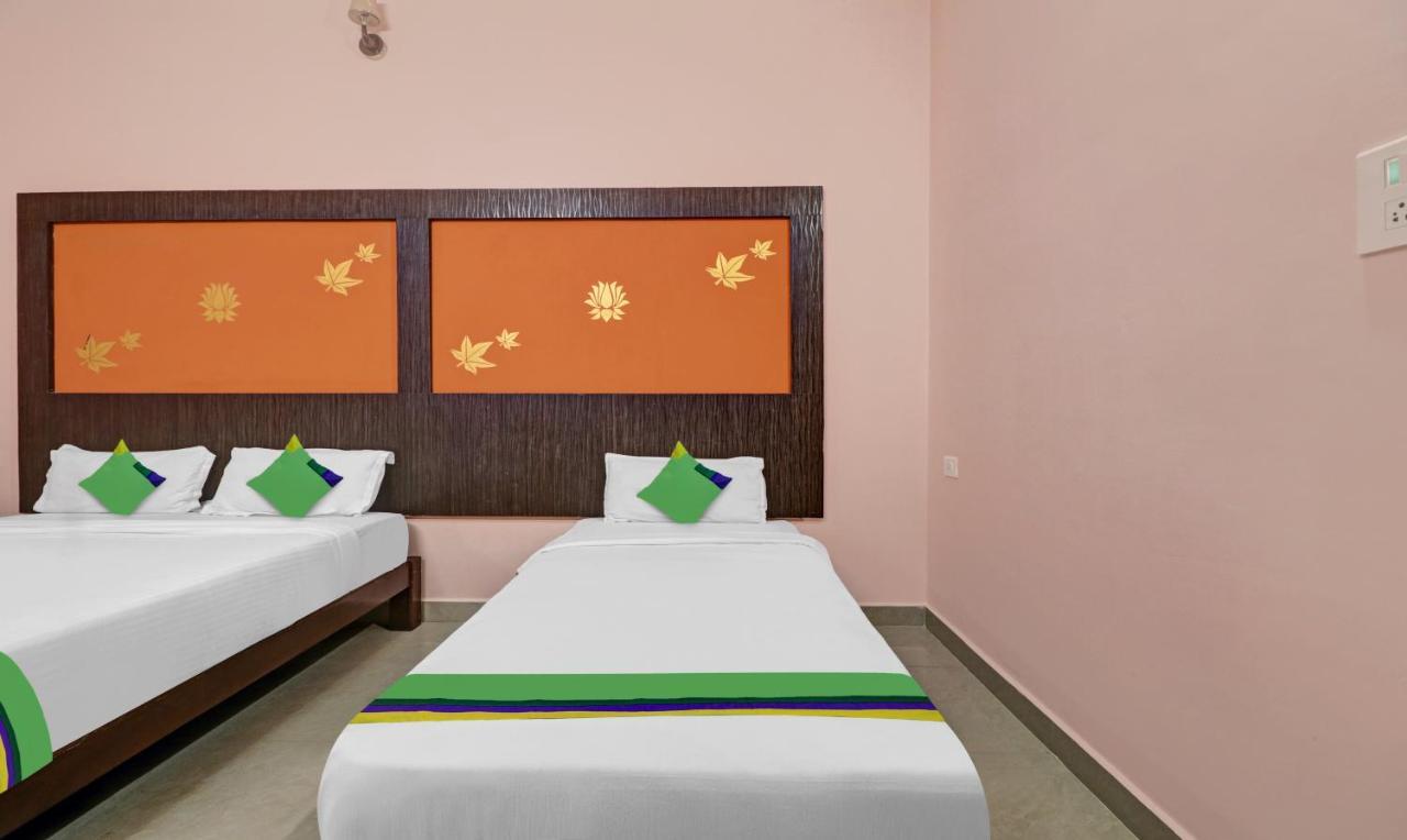 Grand Jp Inn Near 2 Km From Gundlupet Bus Stand Zewnętrze zdjęcie